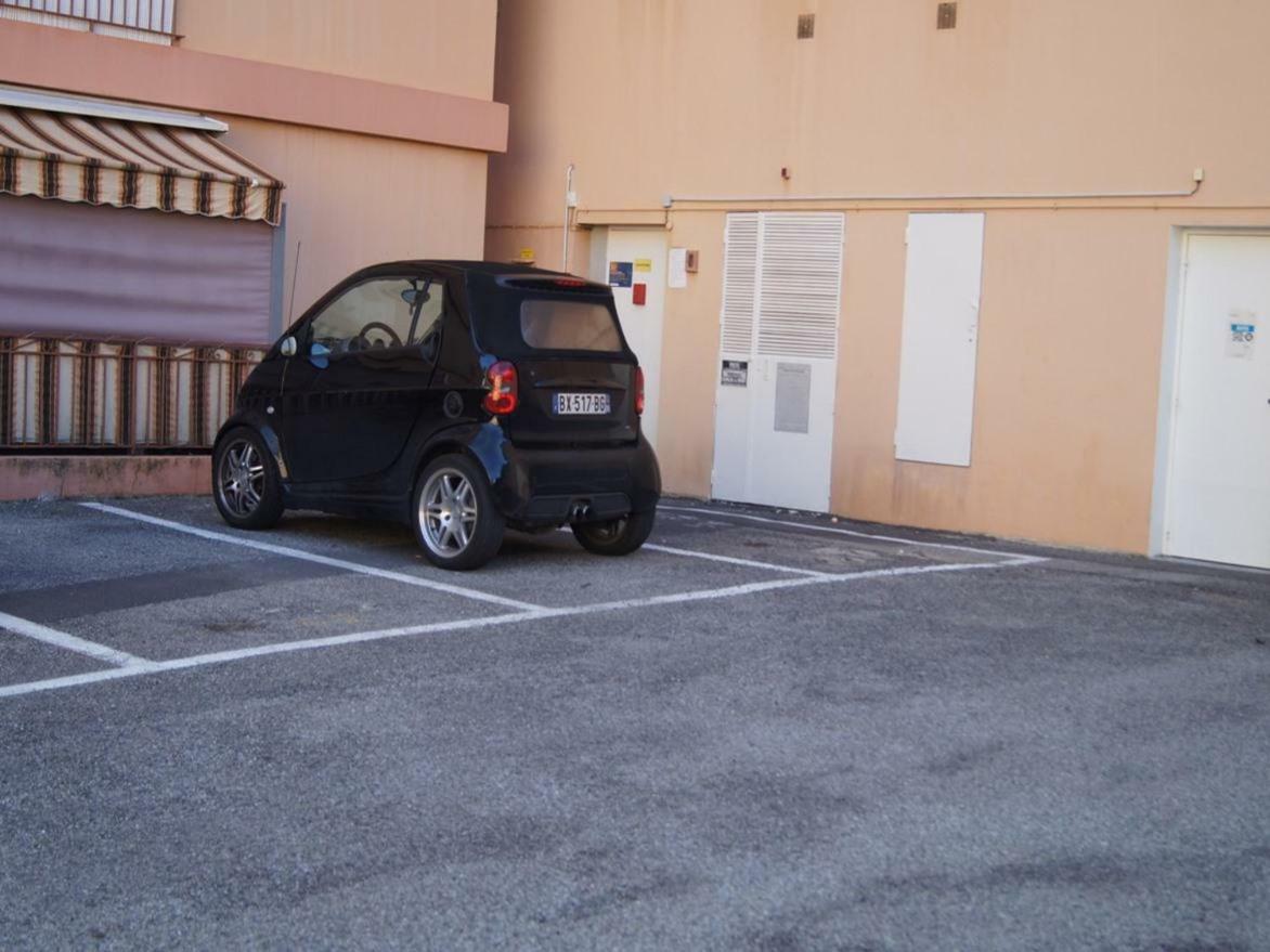 Les Mimosas Lägenhet Roquebrune-Cap-Martin Exteriör bild
