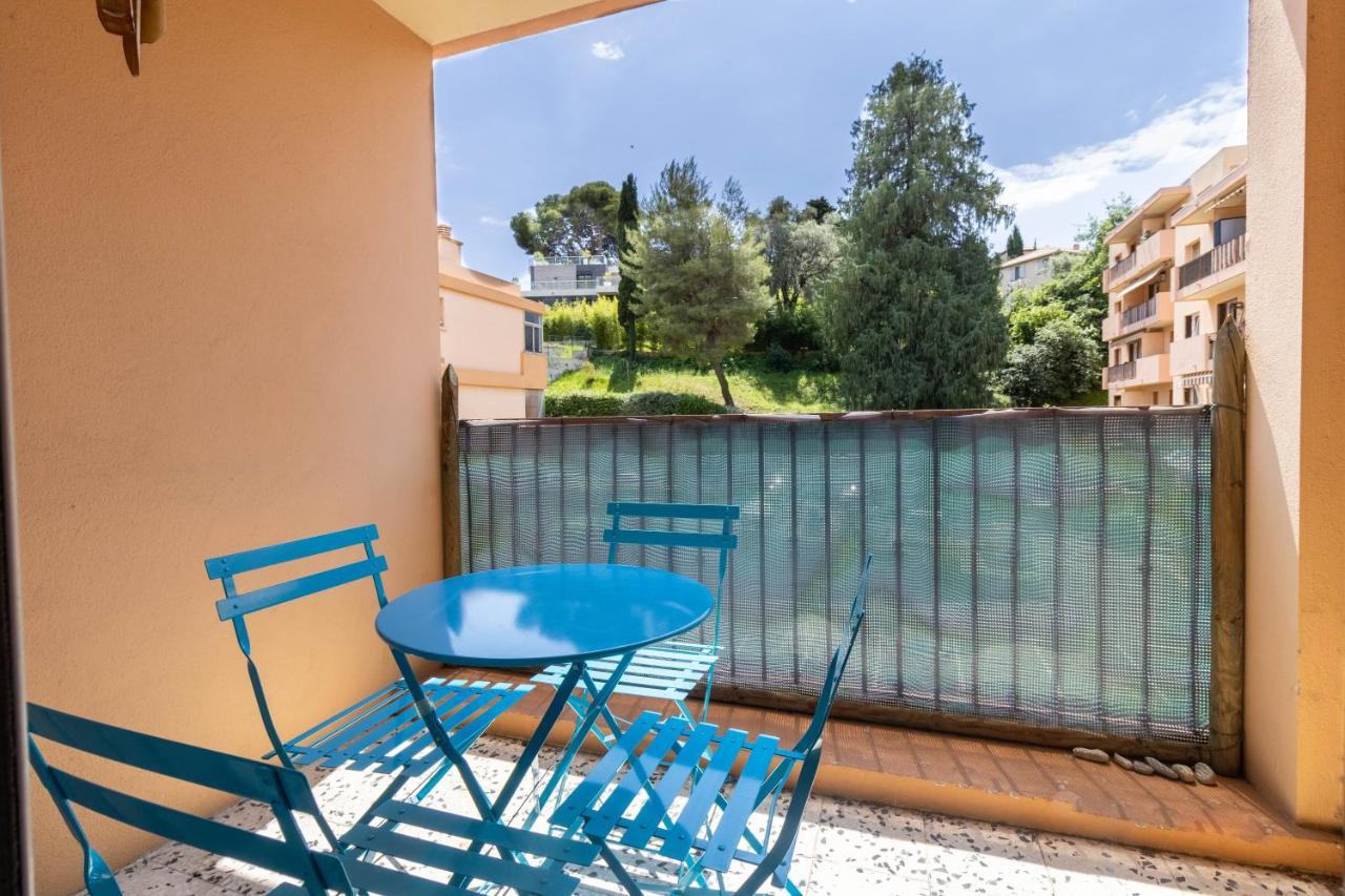 Les Mimosas Lägenhet Roquebrune-Cap-Martin Exteriör bild